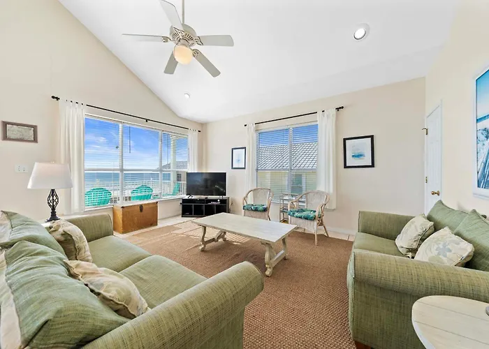 Apartment Far Reach Ii By Collection